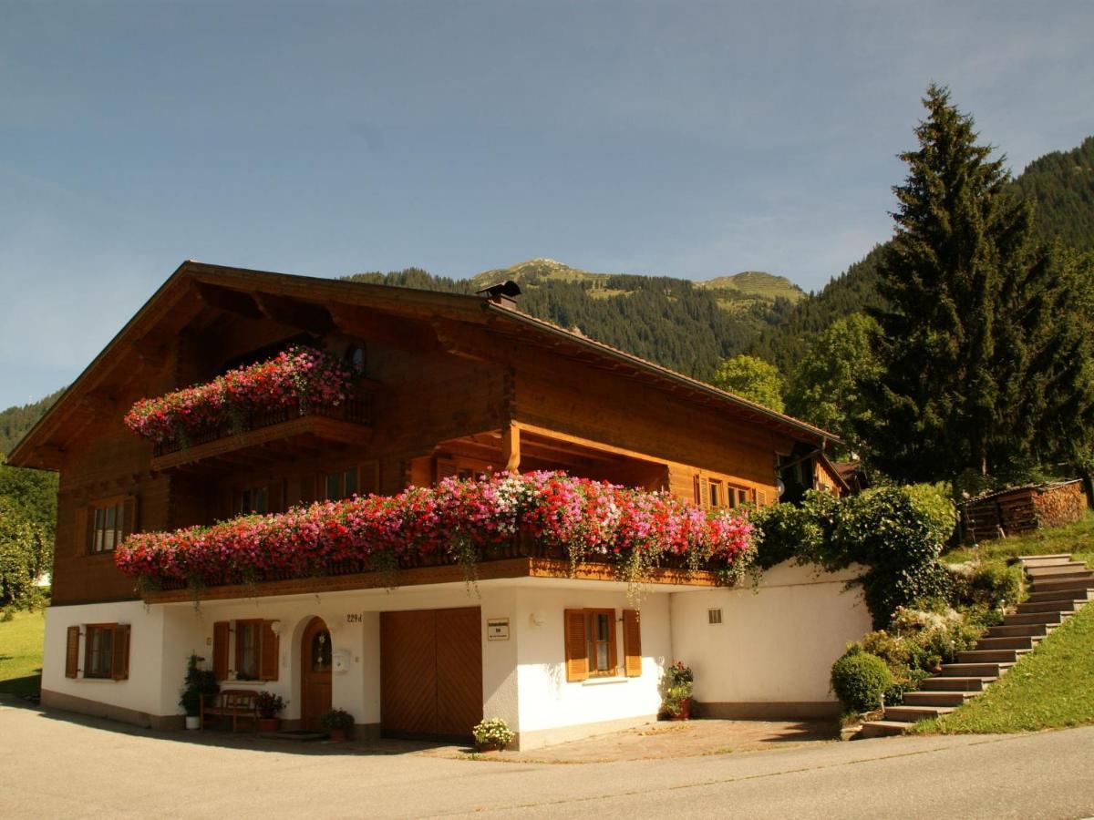 Apartment In Sankt Gallenkirch With Terrace Exterior foto